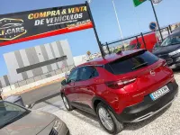 Usado Opel Grandland X Business 120 CV (88 kW) 2018 Rojo SUV