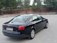 Usado Audi A6 165 CV (121 kW) 2000 Azul Berlina