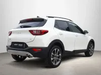 Usado Kia Stonic Style 100 CV (73 kW) 2024 Blanco SUV