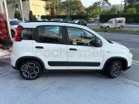 Usado Fiat Panda Cross Cross 70 CV (51 kW) 2022 Blanco Utilitario