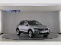 Usado VW T-Roc Life 150 CV (110 kW) 2024 Plateado SUV
