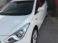 Usado Hyundai i40 115 CV (84 kW) 2012 Blanco Berlina