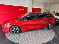 Usado Toyota Corolla Active 140 CV (102 kW) 2025 Granate Familiar