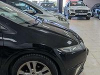 Usado Honda Civic Sport 140 CV (102 kW) 2010 Negro Utilitario