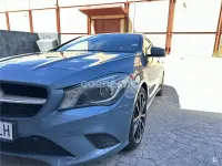 Usado Mercedes CLA200 Urban 156 CV (114 kW) 2013 Azul Coupe