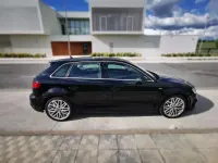 Usado Audi A3 Ambiente 110 CV (80 kW) 2017 Negro Utilitario