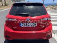 Usado Toyota Yaris Hybrid 100 CV (73 kW) 2020 Rojo Berlina