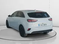Usado Kia Ceed Edition 7 100 CV (73 kW) 2025 Blanco Utilitario