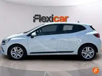 Usado Renault Clio Evolution 91 CV (66 kW) 2022 Blanco Utilitario
