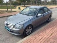 Usado Mercedes C220 170 CV (125 kW) 2008 Gris Berlina