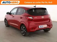 Usado Hyundai i10 N Line 82 CV (60 kW) 2023 Rojo Utilitario