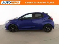Usado Toyota Yaris Hybrid Style 116 CV (85 kW) 2022 Azul Berlina