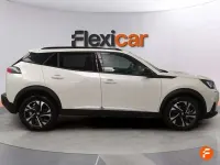 Usado Peugeot 2008 Allure 131 CV (96 kW) 2023 Blanco SUV