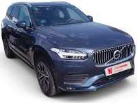 Usado Volvo XC90 Momentum 235 CV (172 kW) 2022 Azul SUV
