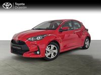 Usado Toyota Yaris Active 116 CV (85 kW) 2024 Rojo Utilitario