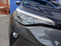 Usado Toyota C-HR Advance 122 CV (89 kW) 2022 Gris / plata SUV
