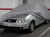 Usado VW Polo Trendline 75 CV (55 kW) 2003 Gris / plata Berlina