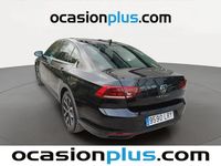Usado VW Passat Executive 150 CV (110 kW) 2021 Negro Berlina