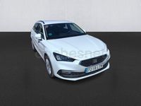 Usado Seat Leon Style 115 CV (84 kW) 2021 Blanco Familiar