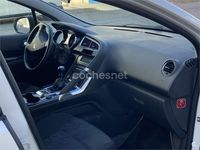 Usado Peugeot 3008 Premium 156 CV (114 kW) 2011 Blanco Familiar