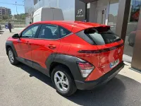 Usado Hyundai Kona 141 CV (103 kW) 2025 Rojo SUV