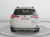 Usado Toyota RAV4 Hybrid 197 CV (144 kW) 2016 Blanco SUV