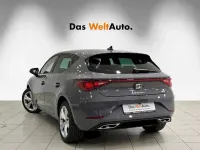 Usado Seat Leon FR 204 CV (150 kW) 2026 Gris Berlina