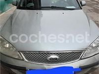 Usado Ford Mondeo Ghia 130 CV (95 kW) 2003 Gris / plata Berlina