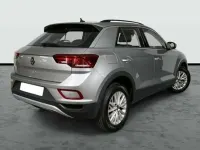 Usado VW T-Roc 110 CV (80 kW) 2022 Plateado SUV