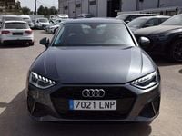 Usado Audi A4 Ambiente 136 HP (100 kW) 2021 Cinzento Sedan
