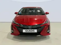 Usado Toyota Prius Advance 122 CV (89 kW) 2022 Rojo Utilitario