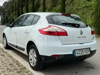 Usado Renault Mégane III Intens 115 CV (84 kW) 2014 Blanco Berlina