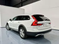 Usado Volvo V90 CC 235 CV (172 kW) 2019 Blanco Familiar