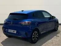 Usado Renault Clio Techno 90 CV (66 kW) 2024 Azul Utilitario