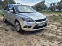 Usado Ford Focus Trend 136 CV (100 kW) 2009 Gris / plata Berlina
