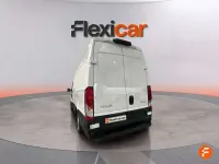 Usado Iveco Daily 156 CV (114 kW) 2024 Blanco Van
