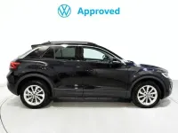 Usado VW T-Roc Life 150 CV (110 kW) 2025 Negro SUV
