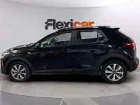 Usado Kia Stonic 101 CV (74 kW) 2021 Negro SUV
