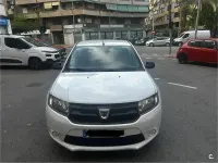 Usado Dacia Sandero Lauréate 75 CV (55 kW) 2015 Blanco Berlina