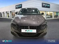 Usado Peugeot 208 Active 100 CV (73 kW) 2022 Gris / plata Utilitario
