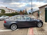 Usado BMW 318 129 CV (94 kW) 2008 Gris / plata Berlina