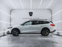 Usado Ford Focus Active 125 CV (91 kW) 2020 Blanco Familiar