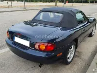 Usado Mazda MX5 Exclusive 110 CV (80 kW) 2000 Azul Descapotable