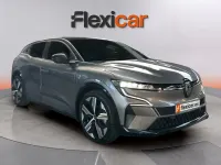 Usado Renault Megane E-Tech Techno 160 kW (218 CV) 2023 Gris Berlina