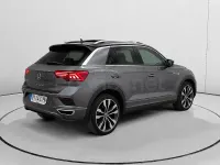 Usado VW T-Roc Sportline 150 CV (110 kW) 2022 Gris SUV