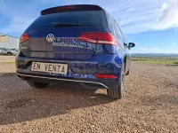 Usado VW Golf VII Advance 150 CV (110 kW) 2018 Azul Berlina