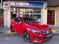 Usado Mercedes B180 AMG line 109 CV (80 kW) 2016 Rojo Monovolumen