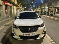 Usado Peugeot 2008 Active 130 CV (95 kW) 2022 Blanco SUV