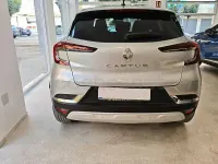 Usado Renault Captur Zen 90 CV (66 kW) 2022 Gris / plata SUV