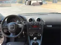Usado Audi A3 Attraction 160 CV (117 kW) 2009 Gris / plata Utilitario